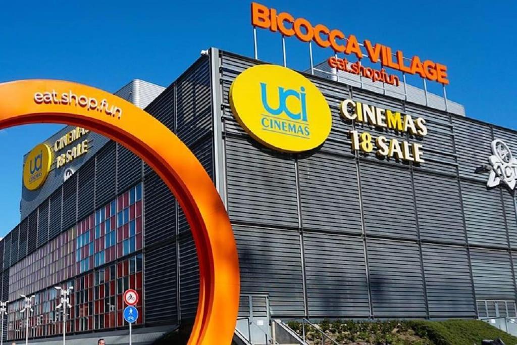 Appartamento Bicocca Ultimo Piano Con Ampia Terrazza