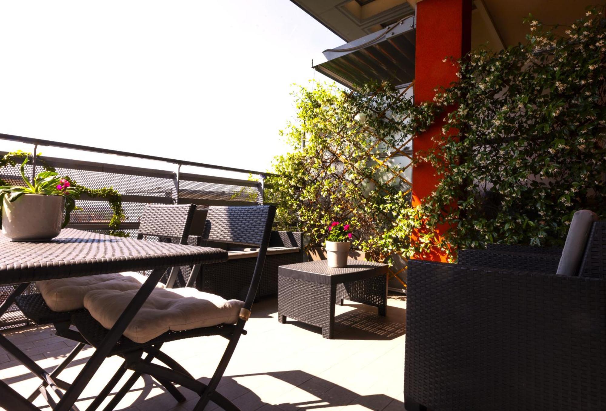 Appartamento Bicocca Ultimo Piano Con Ampia Terrazza *